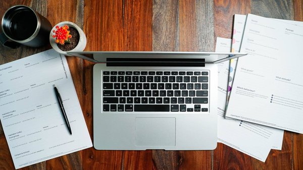 Comment rédiger un communiqué de presse efficace et attractif?